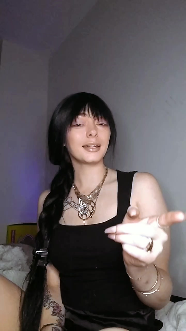 @Jazlyncrayz