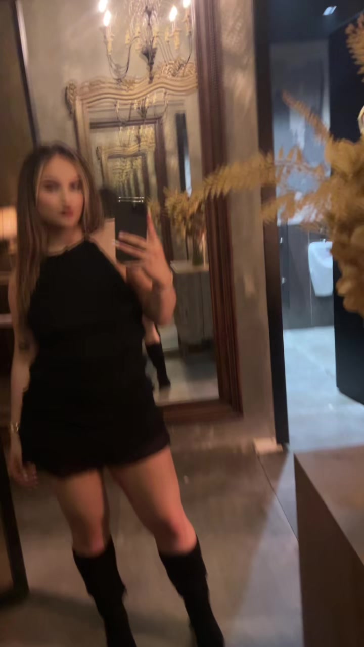 @fionaa.re
