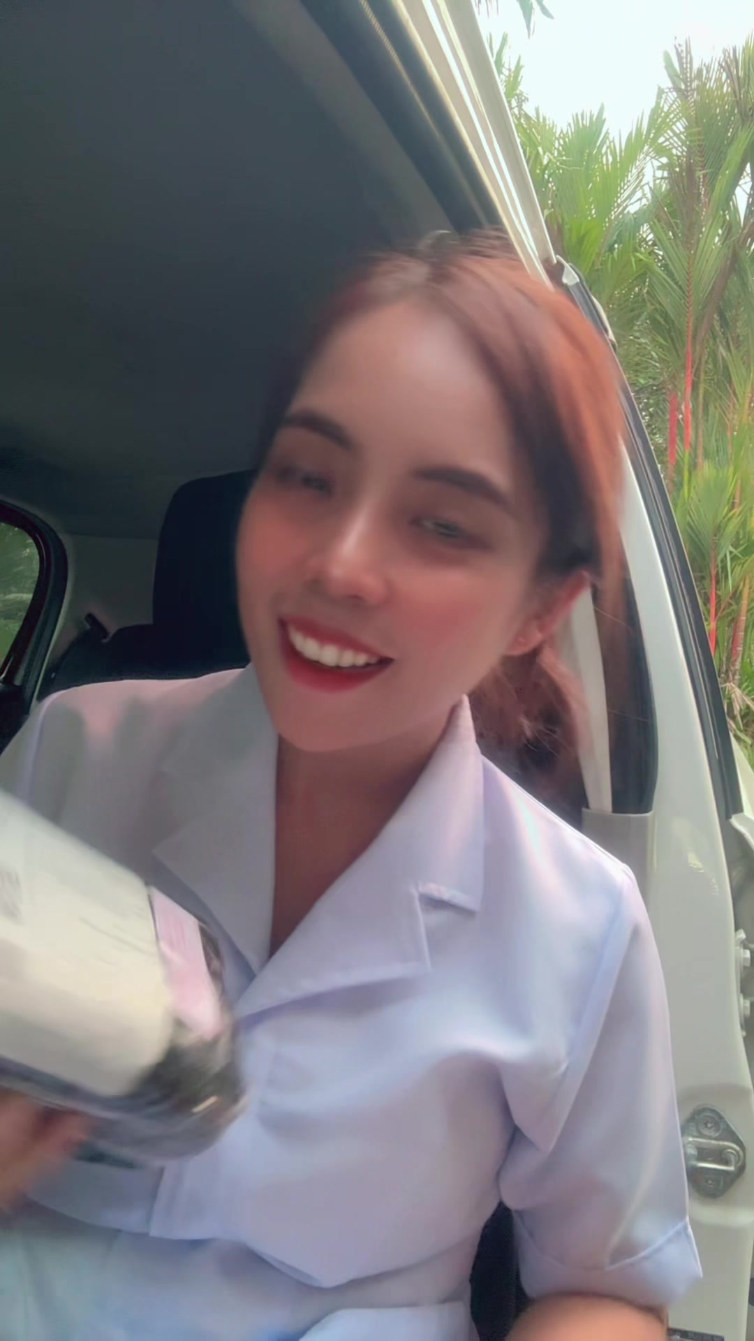 @Deedeedee
