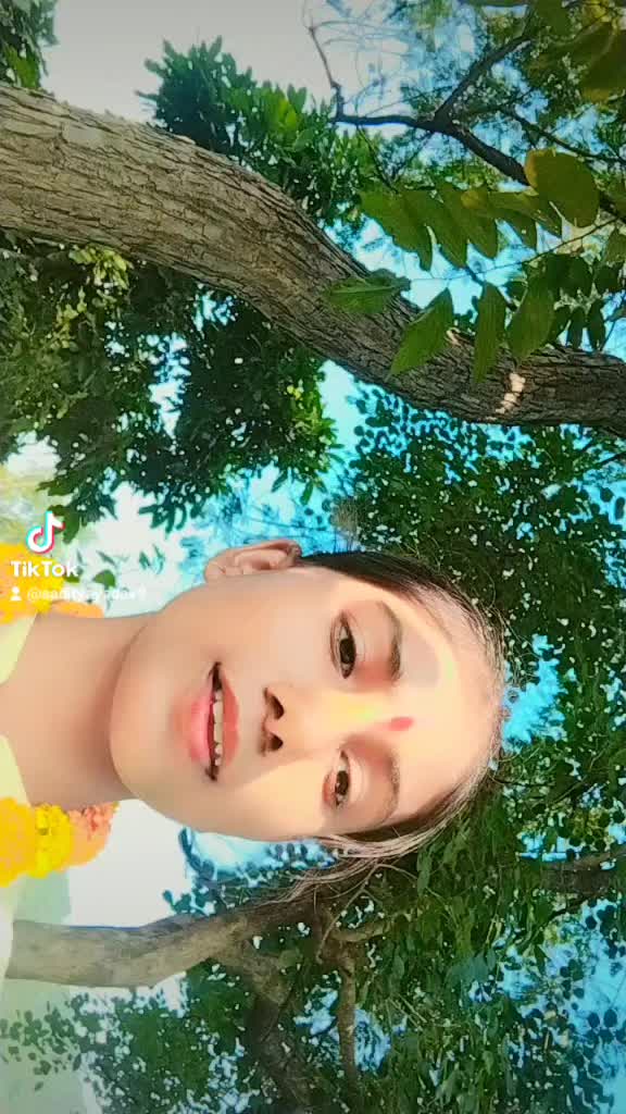 @Aashmi✨