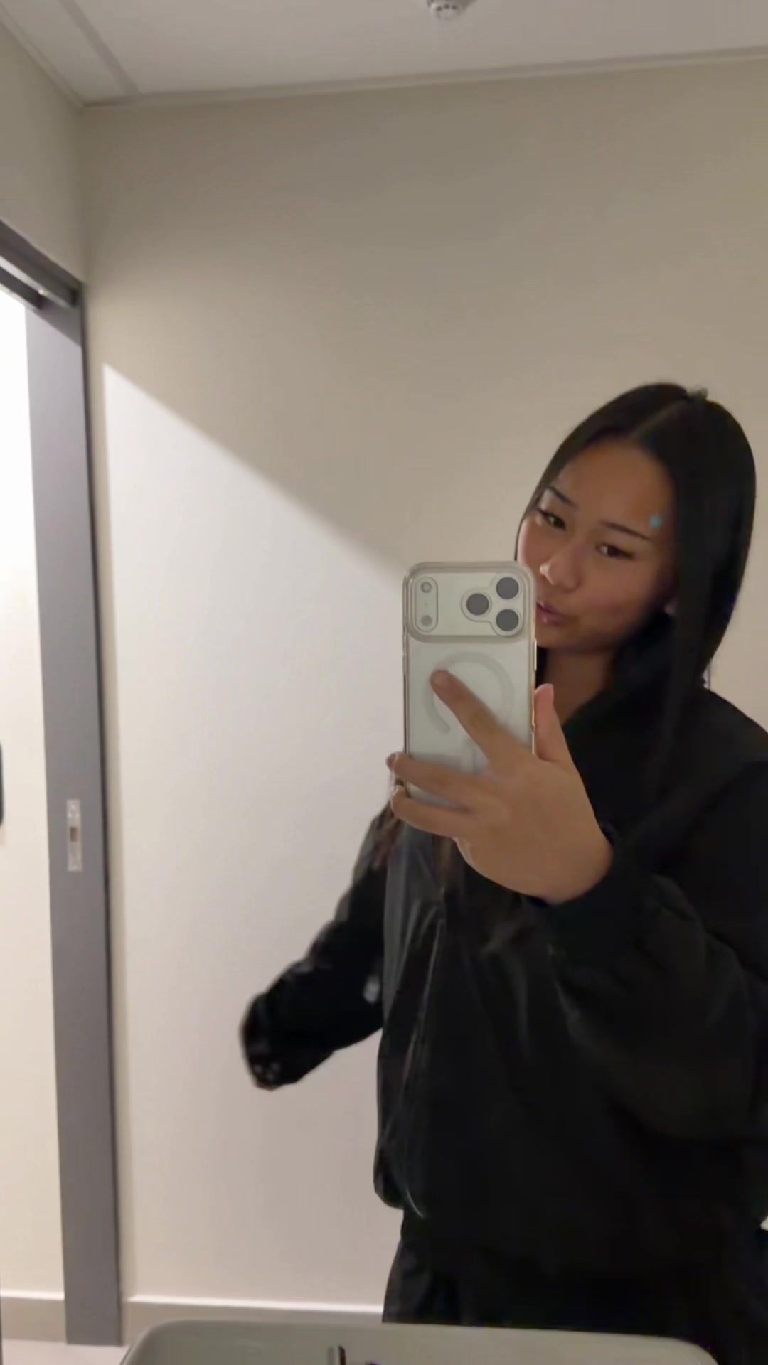 @tiana