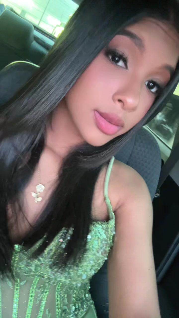 @Angeimyperez