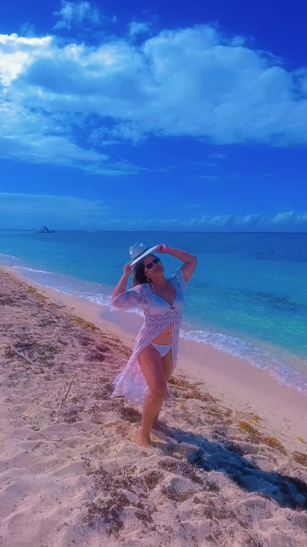 @Elisena Gutierrez Ro