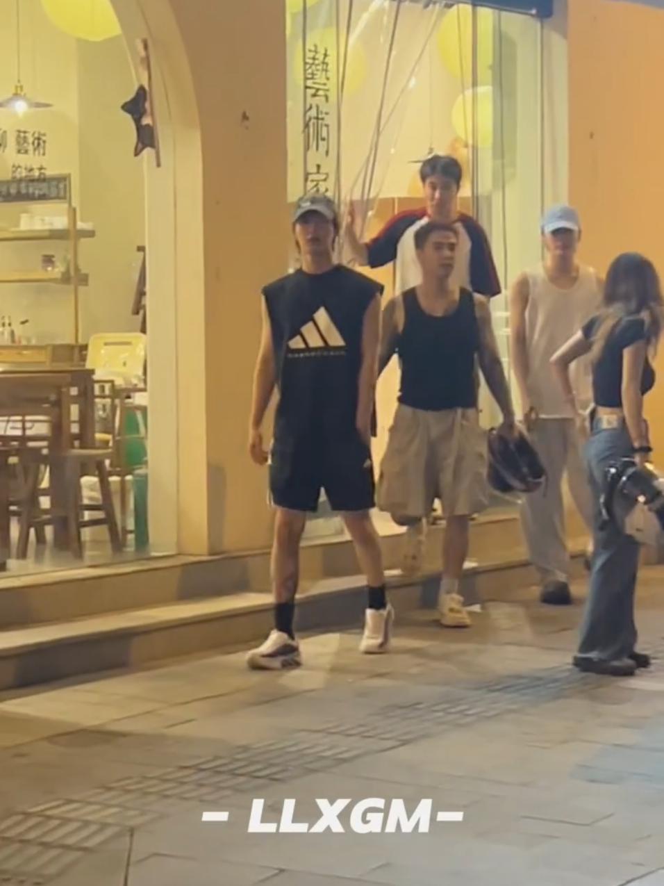 @CậuCảMươngBố