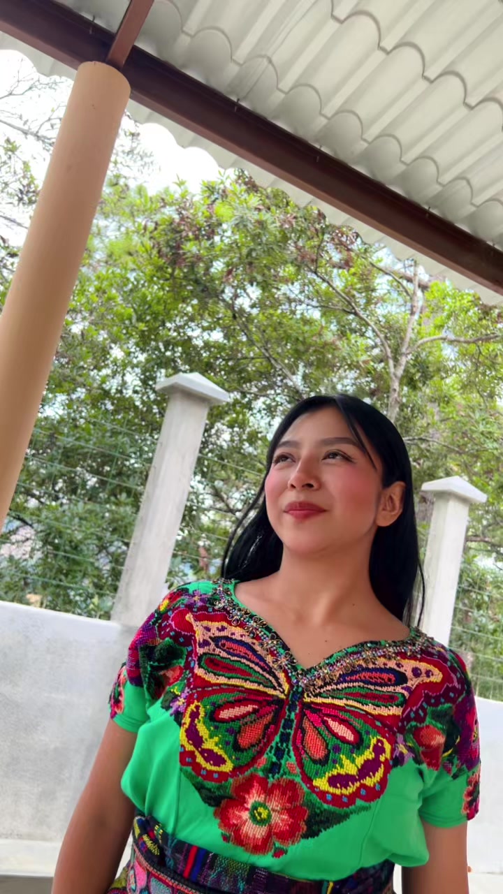 @TÍPICOS 🍓 M A G G Y 🍓