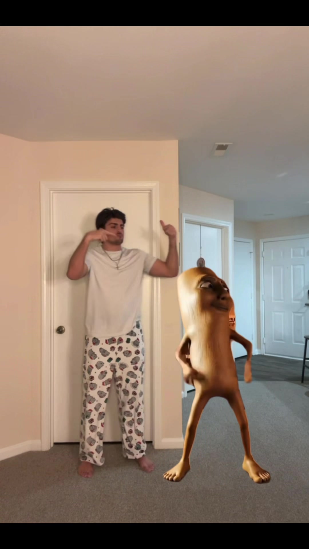 @CjHennings8
