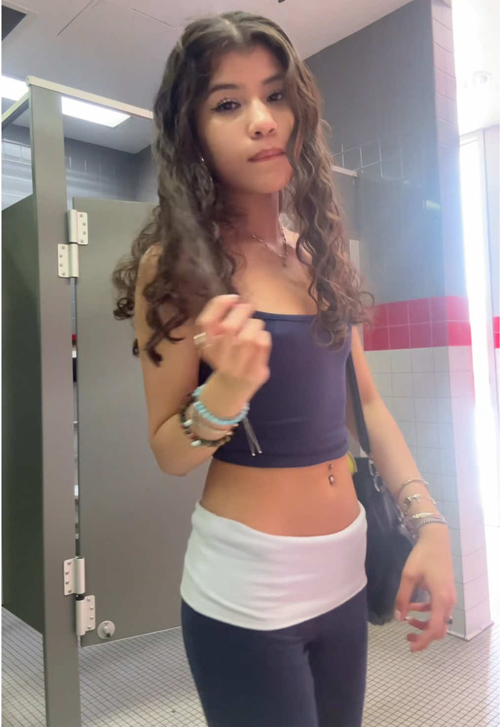 @Ava 7\