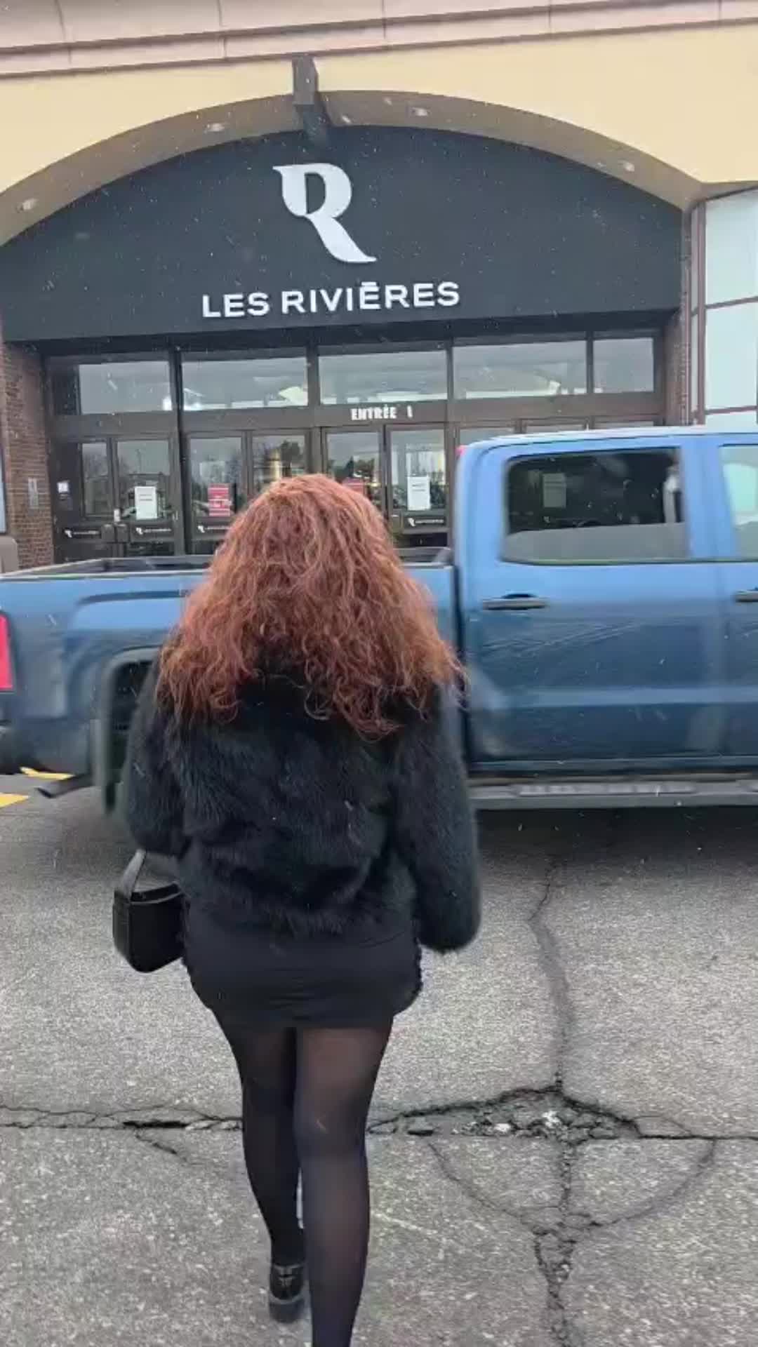 @bella_emylie