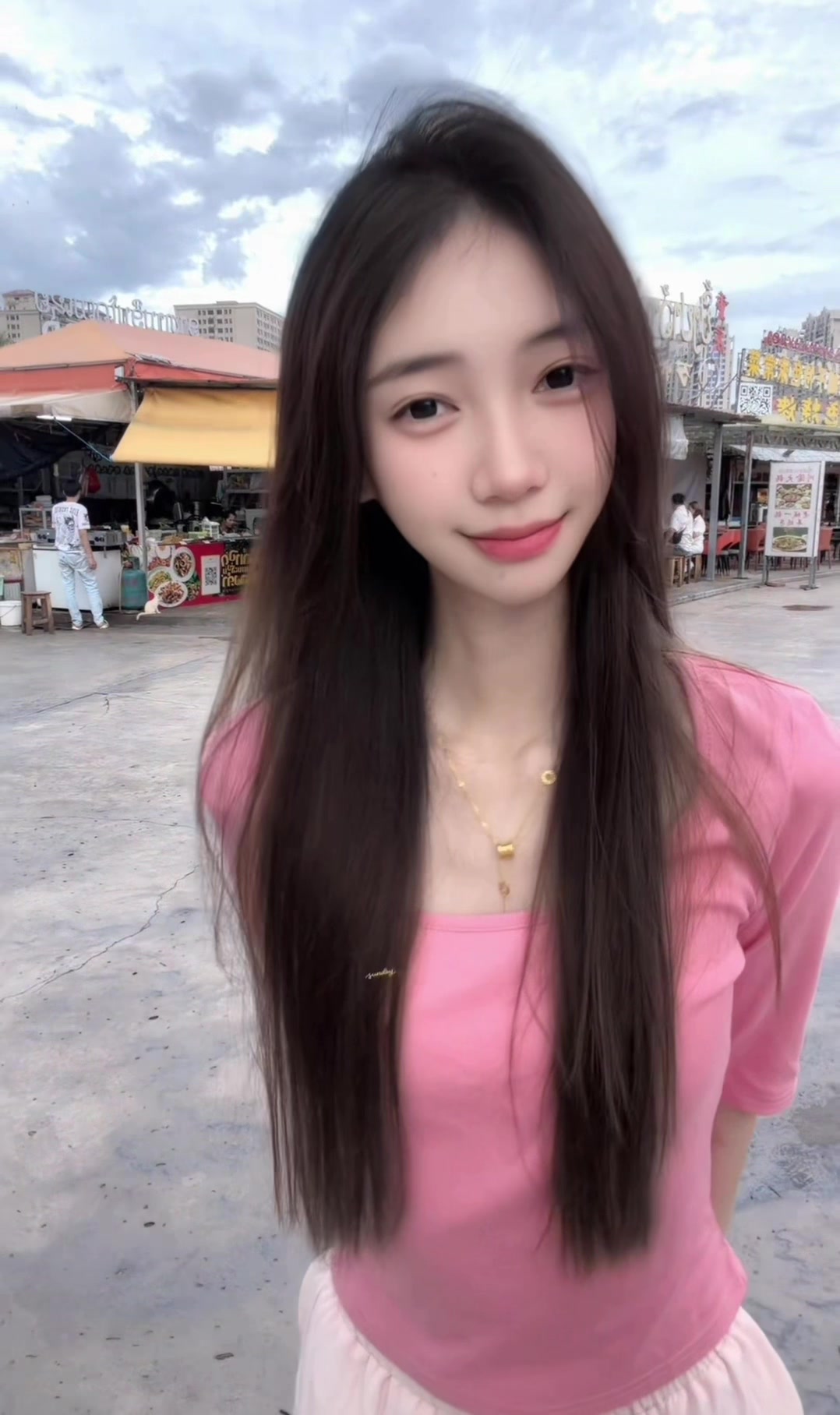 @琪