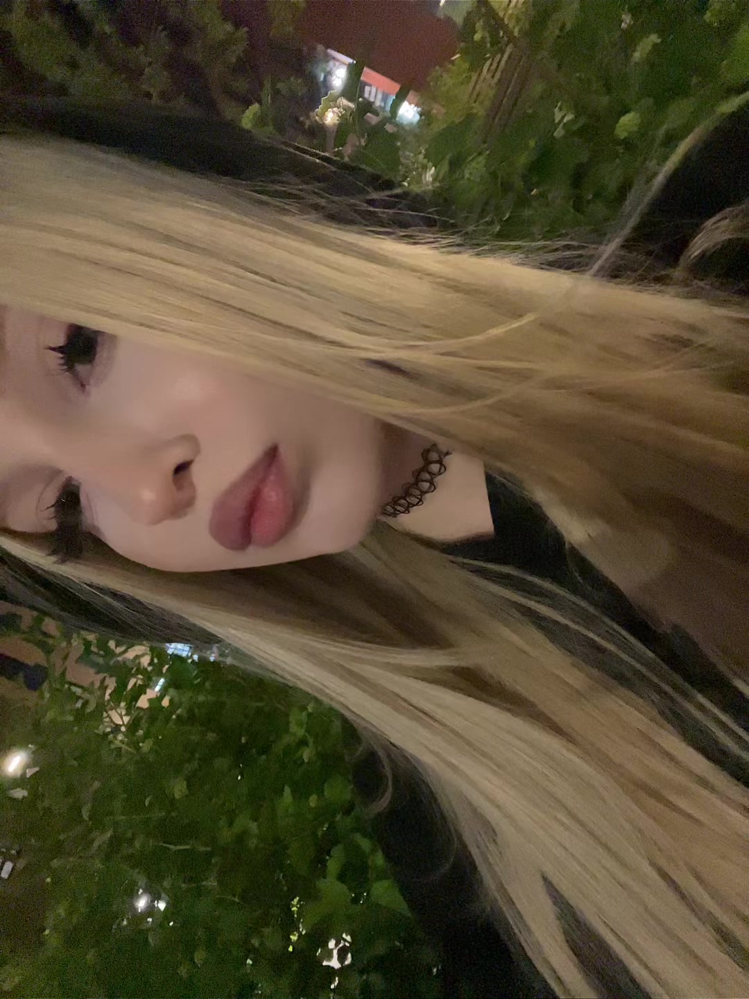 @🖤