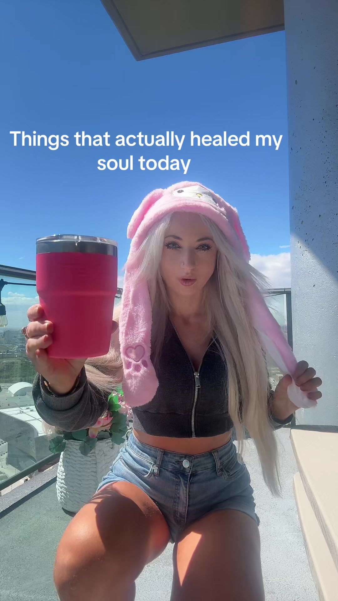 @Blondiexx