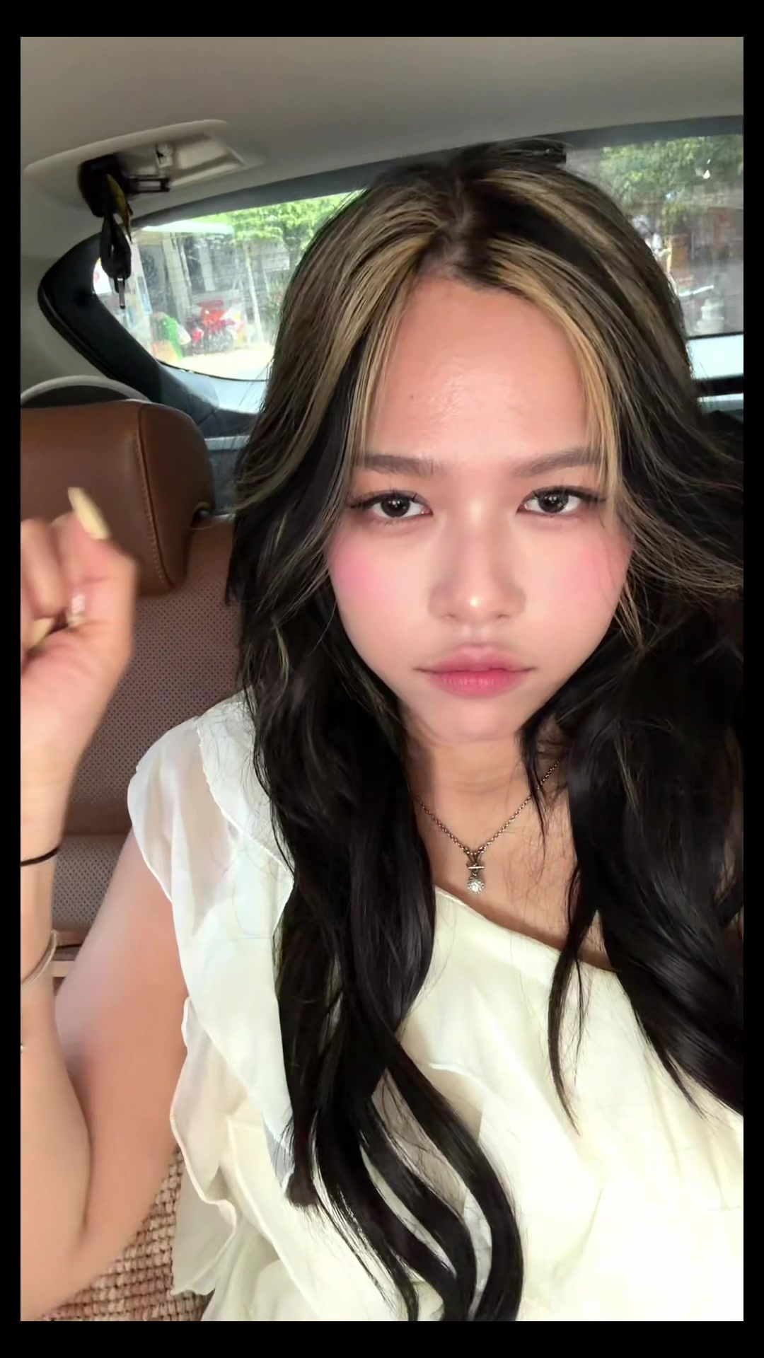 @Ăn Kem dưới mưa 🍦
