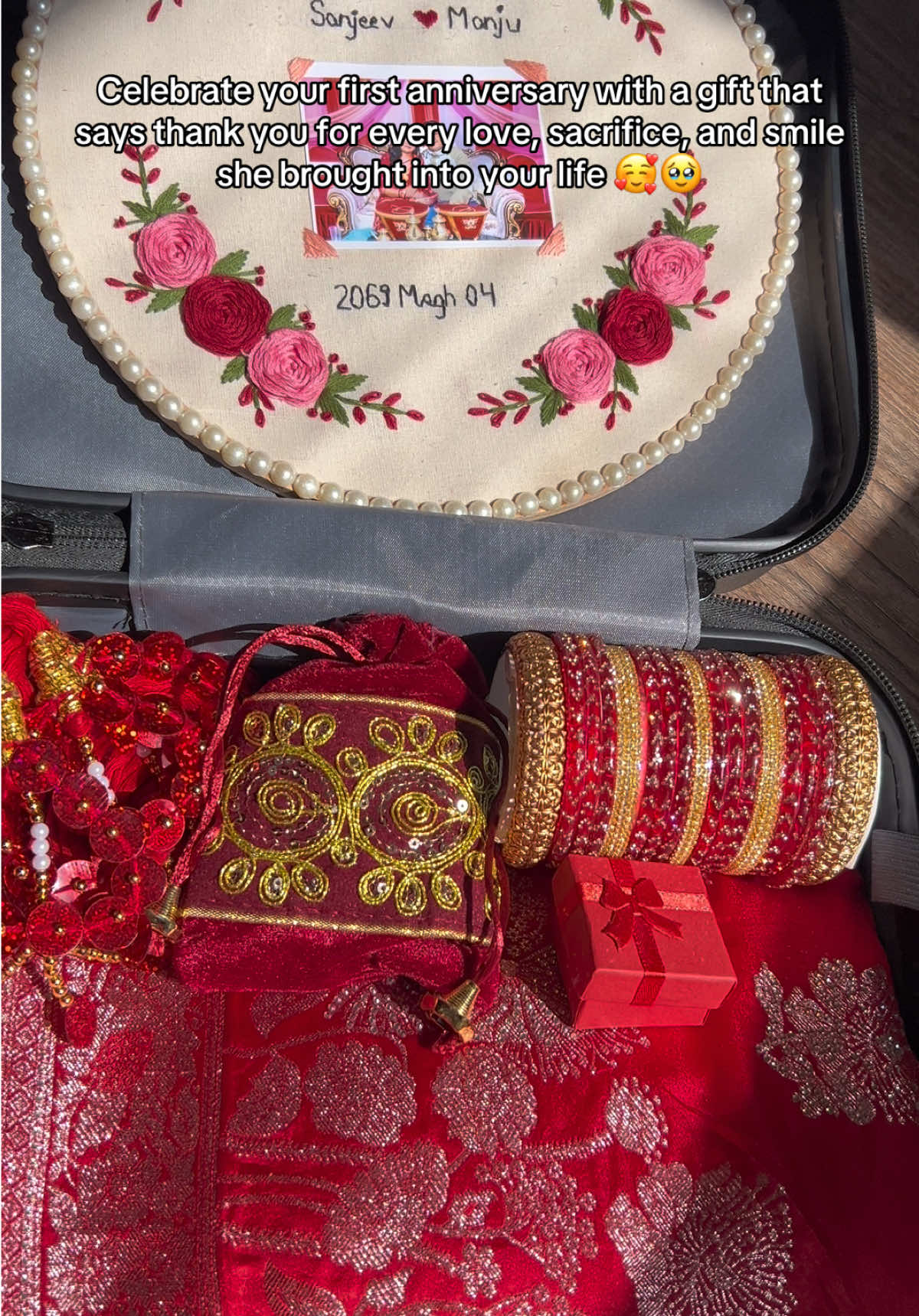 @Arya_The Gift House
