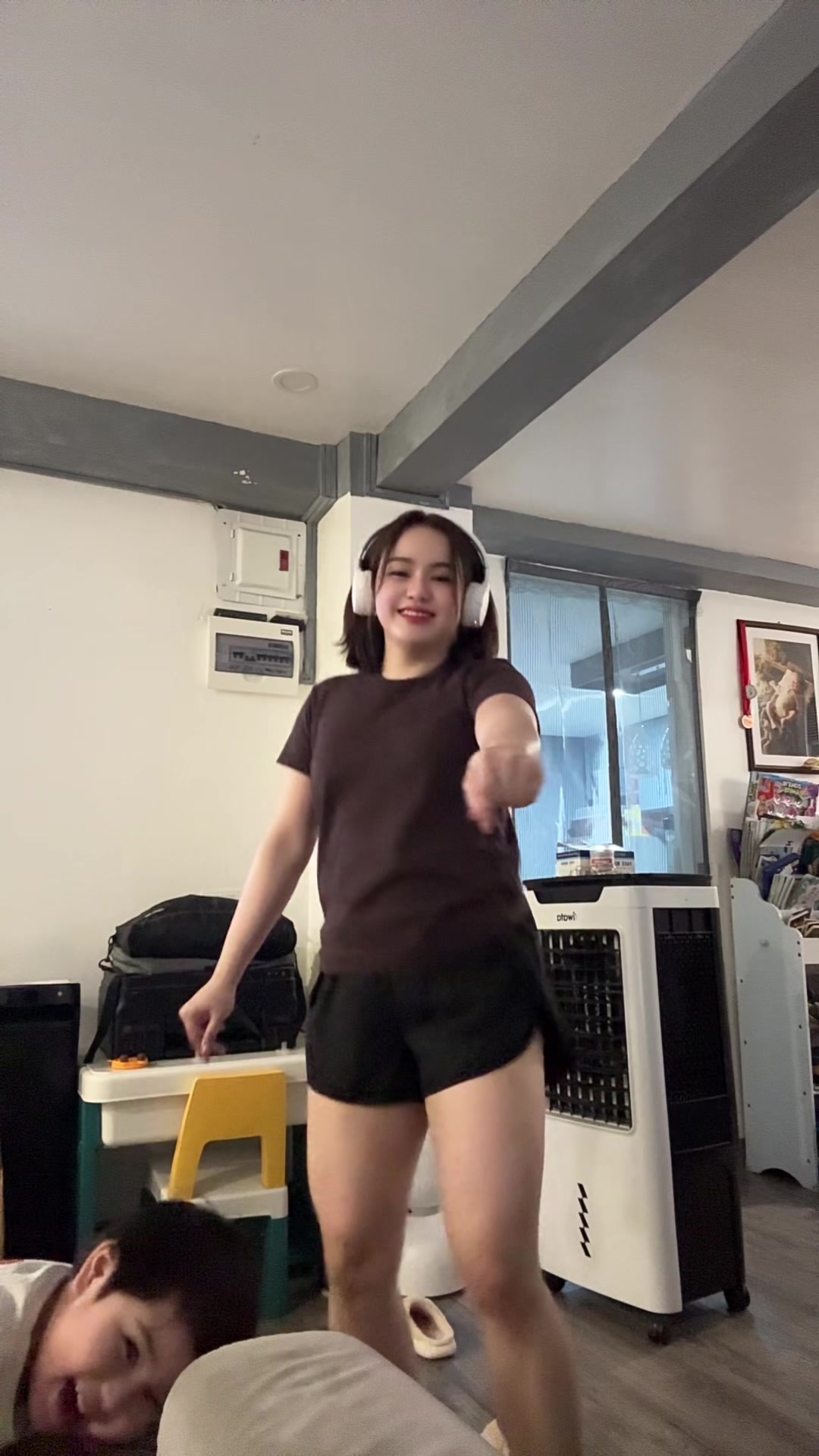 @kyuti
