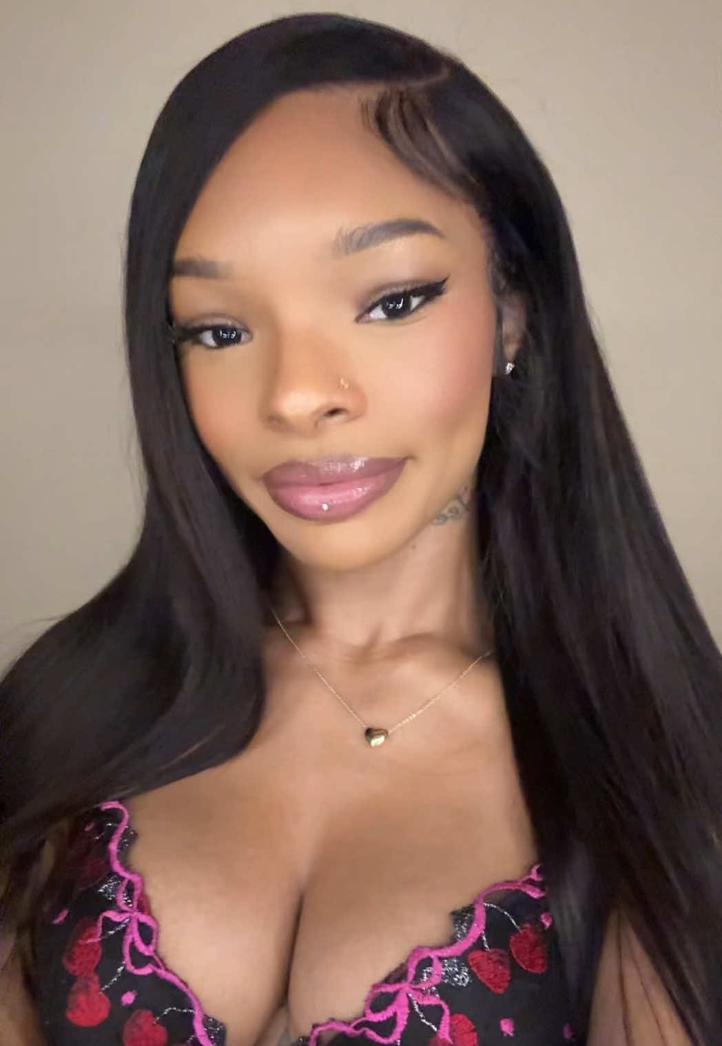 @_lashaelee