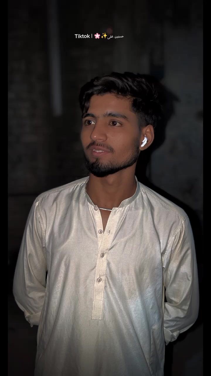 @حسنین علی✨🌸