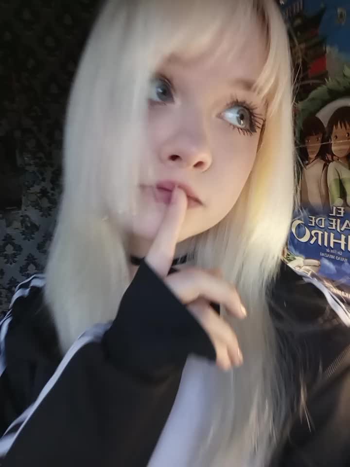 @рена чоч🎐