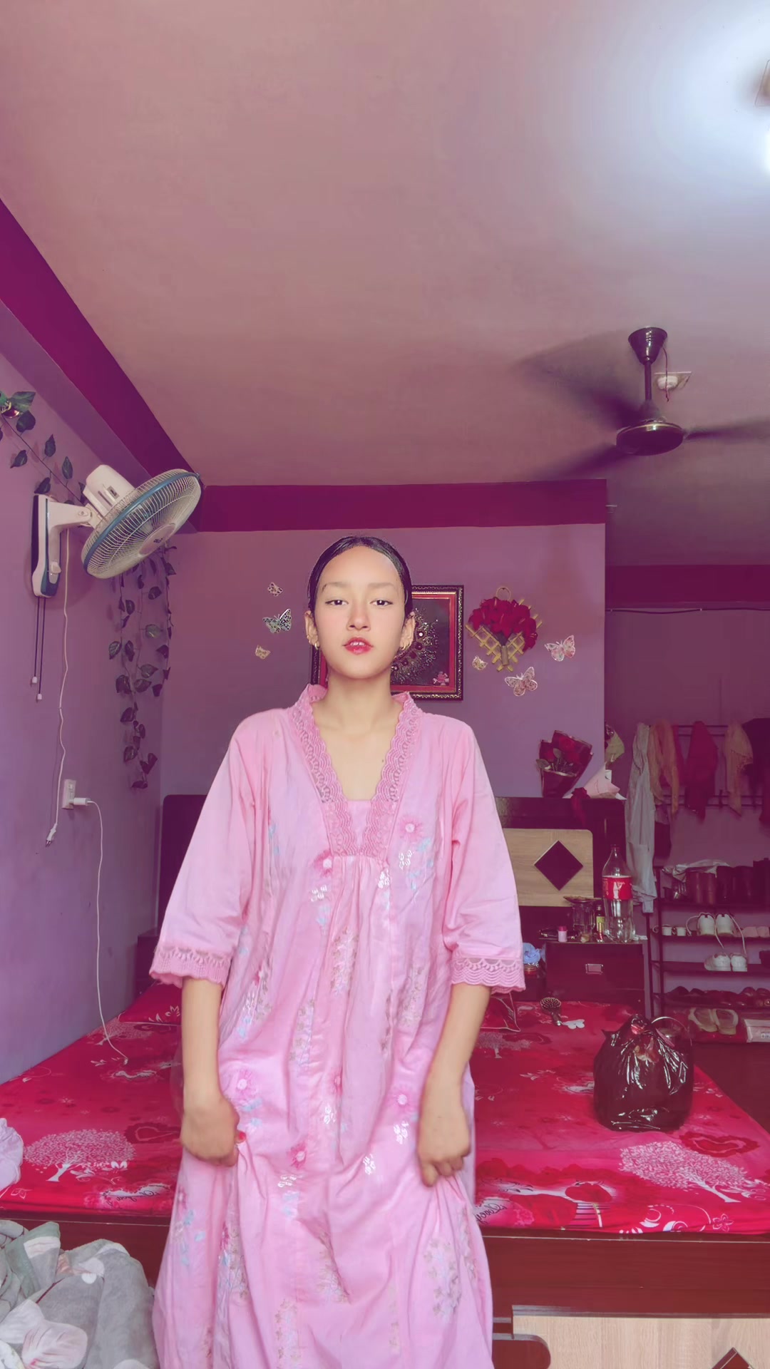 @Parii thakuri 💗🌒