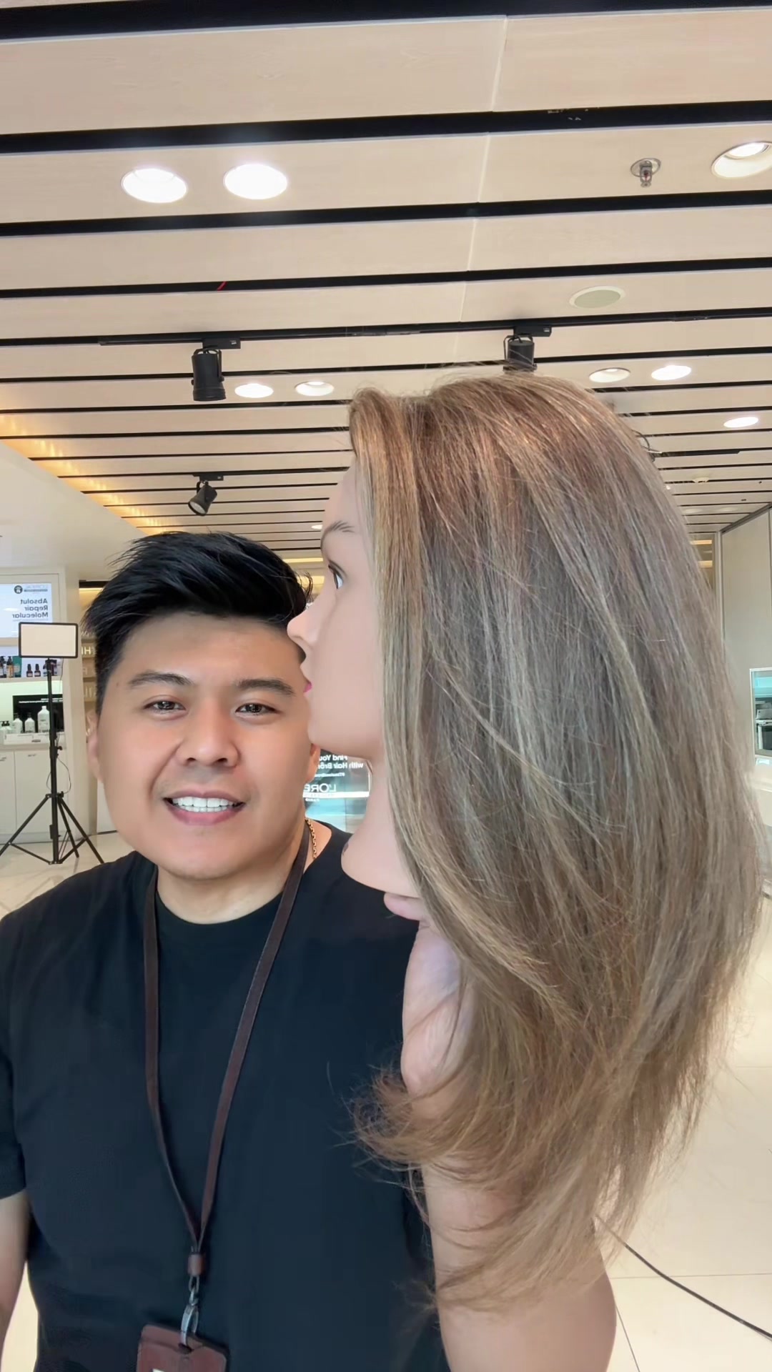 @anthonylie