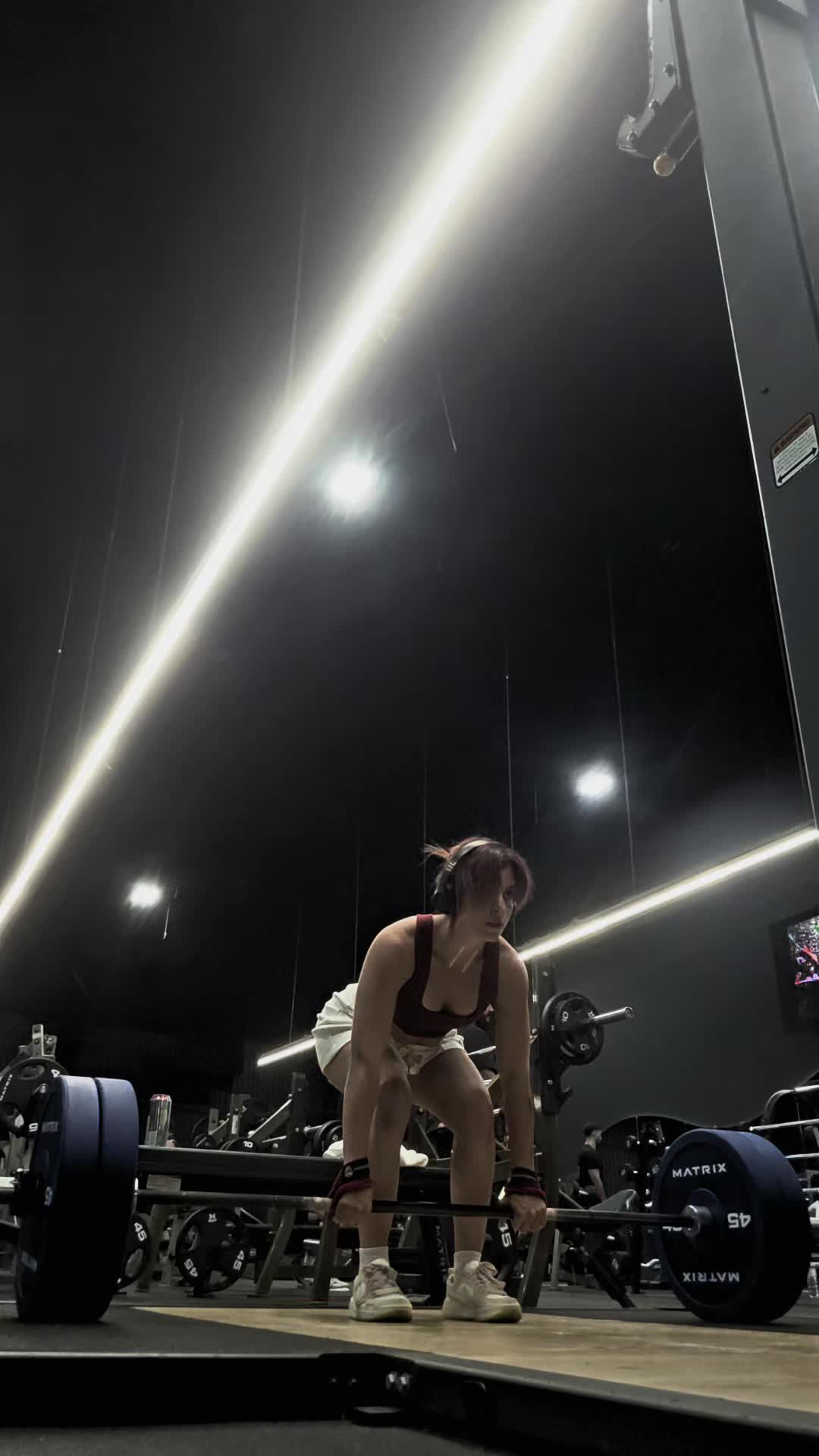 @vanessa.lifts_