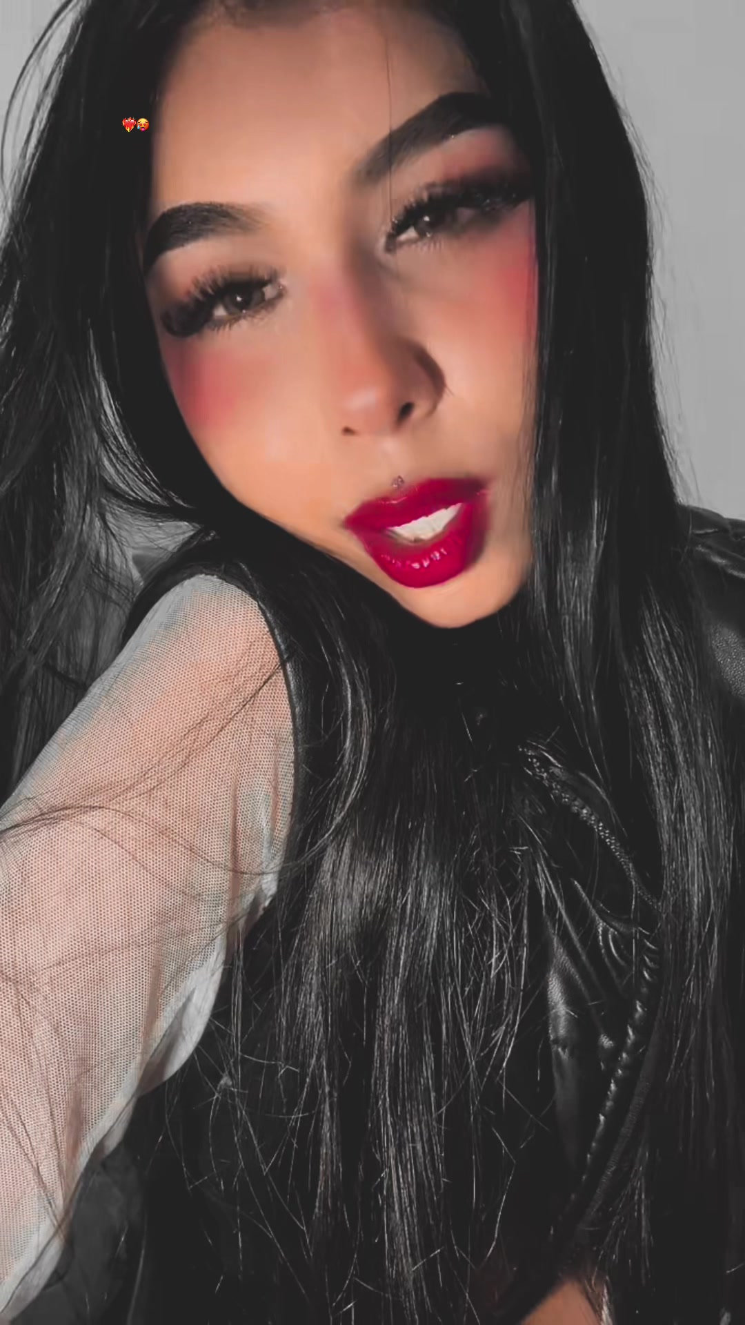 @anny_16060