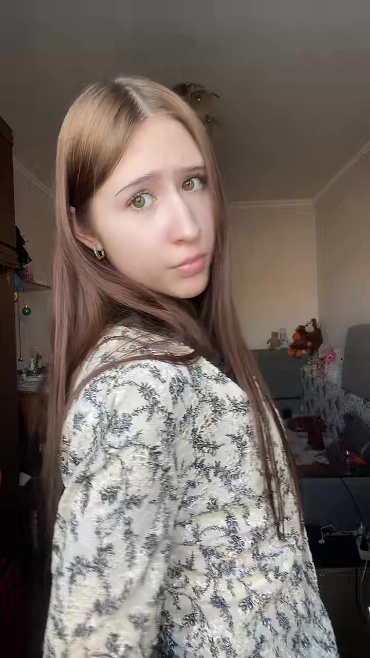 @daryaꨄ︎