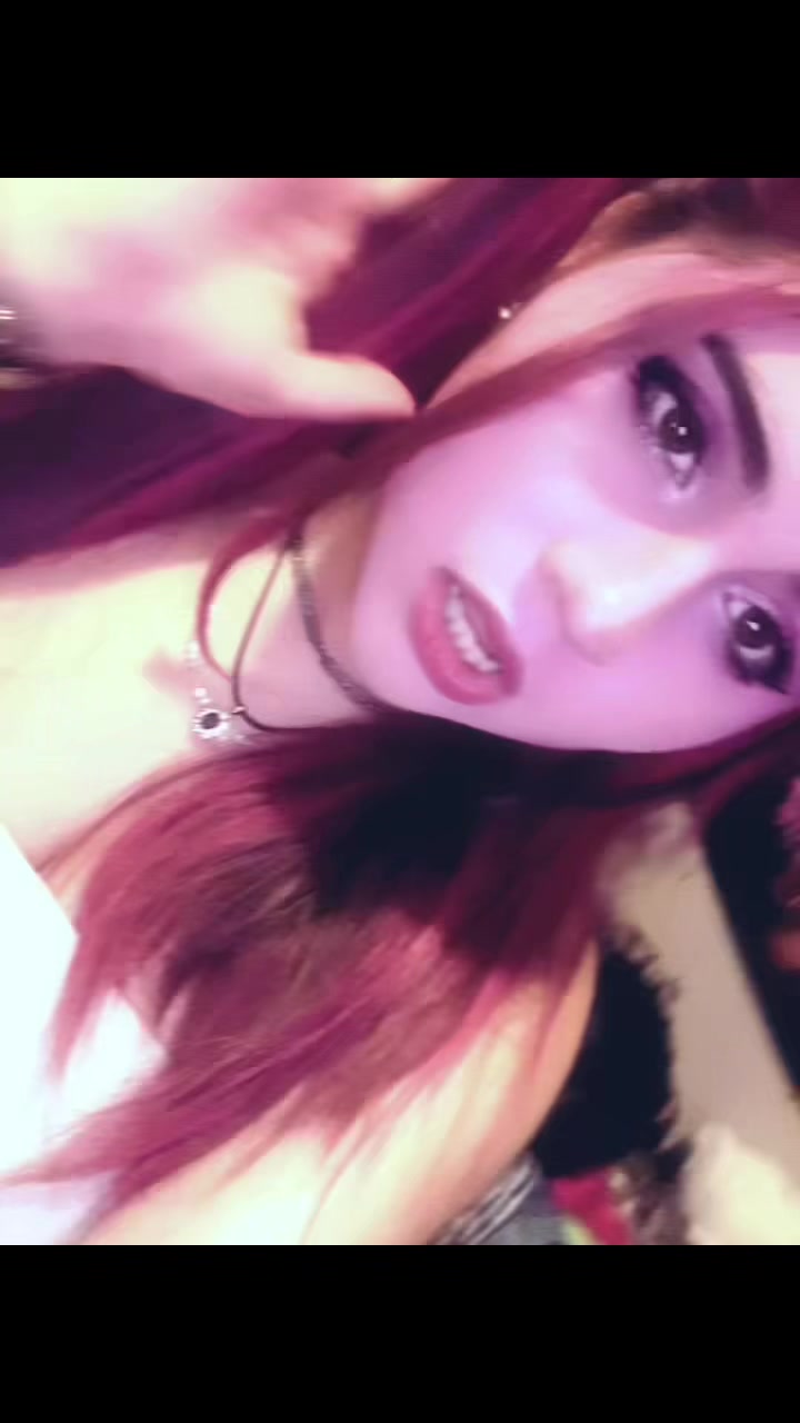 @𖣂︎