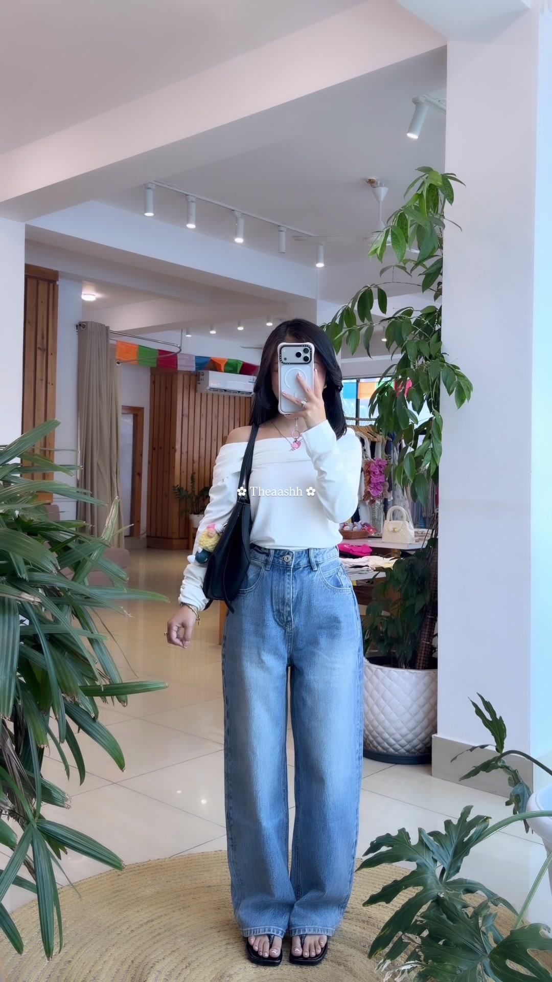 @THEAASHH