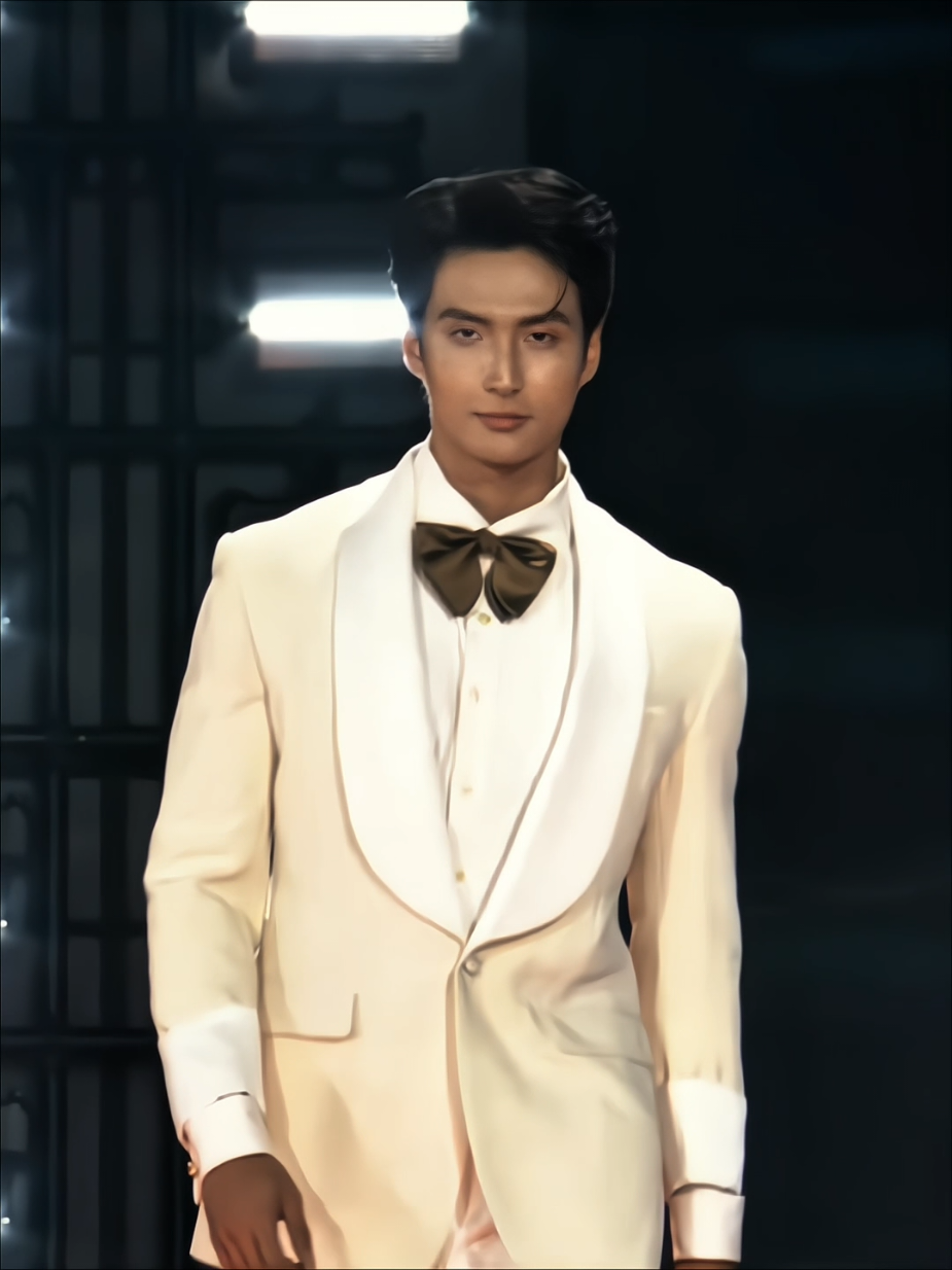 @OnRunway