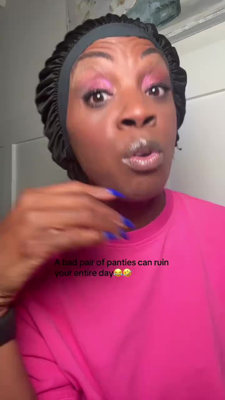 @GlossyChicGoddess