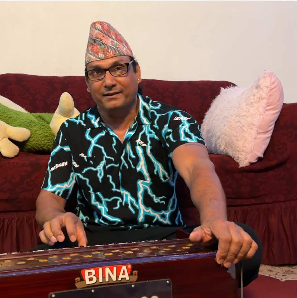@पारदर्शी खरेल