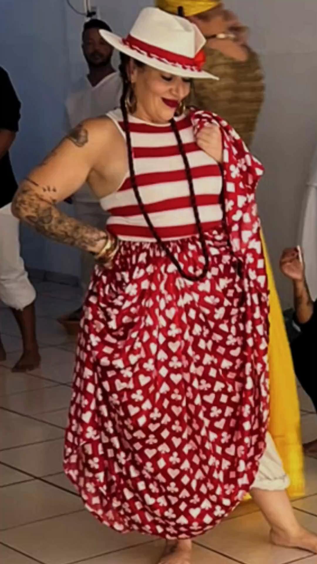 @Carla Rafaela Moura