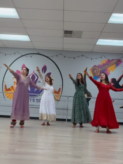 @shrutisdanceandyoga