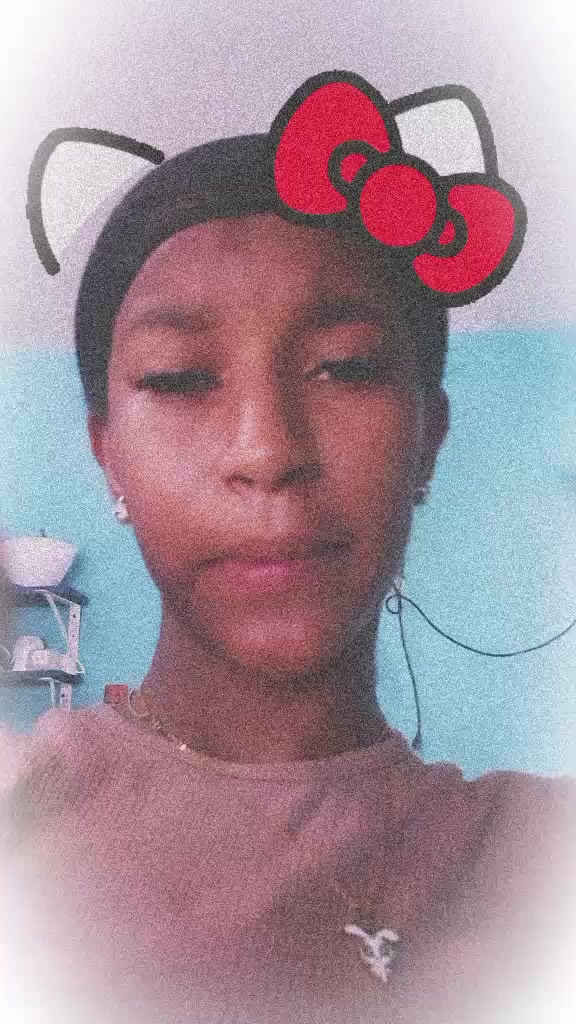 @la_negrita👩🏽❤️💋👩🏽😘