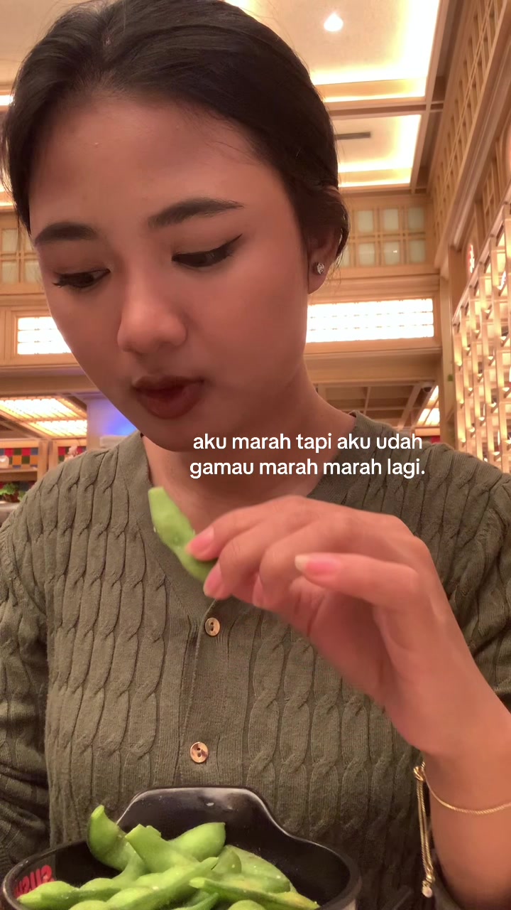 @Selvi🐬