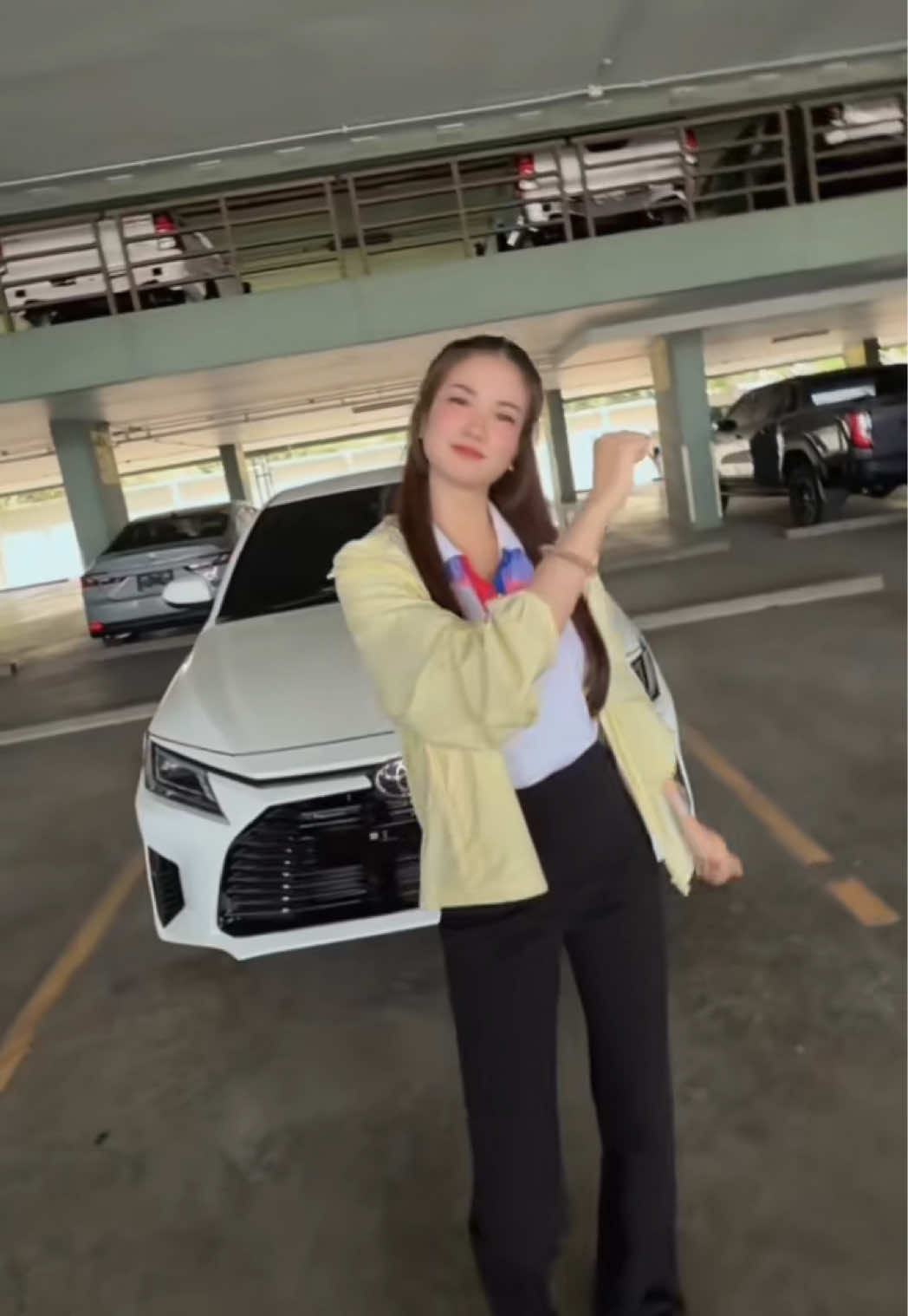 @น้องยุ้ยที่ขายรถโตโยต้า