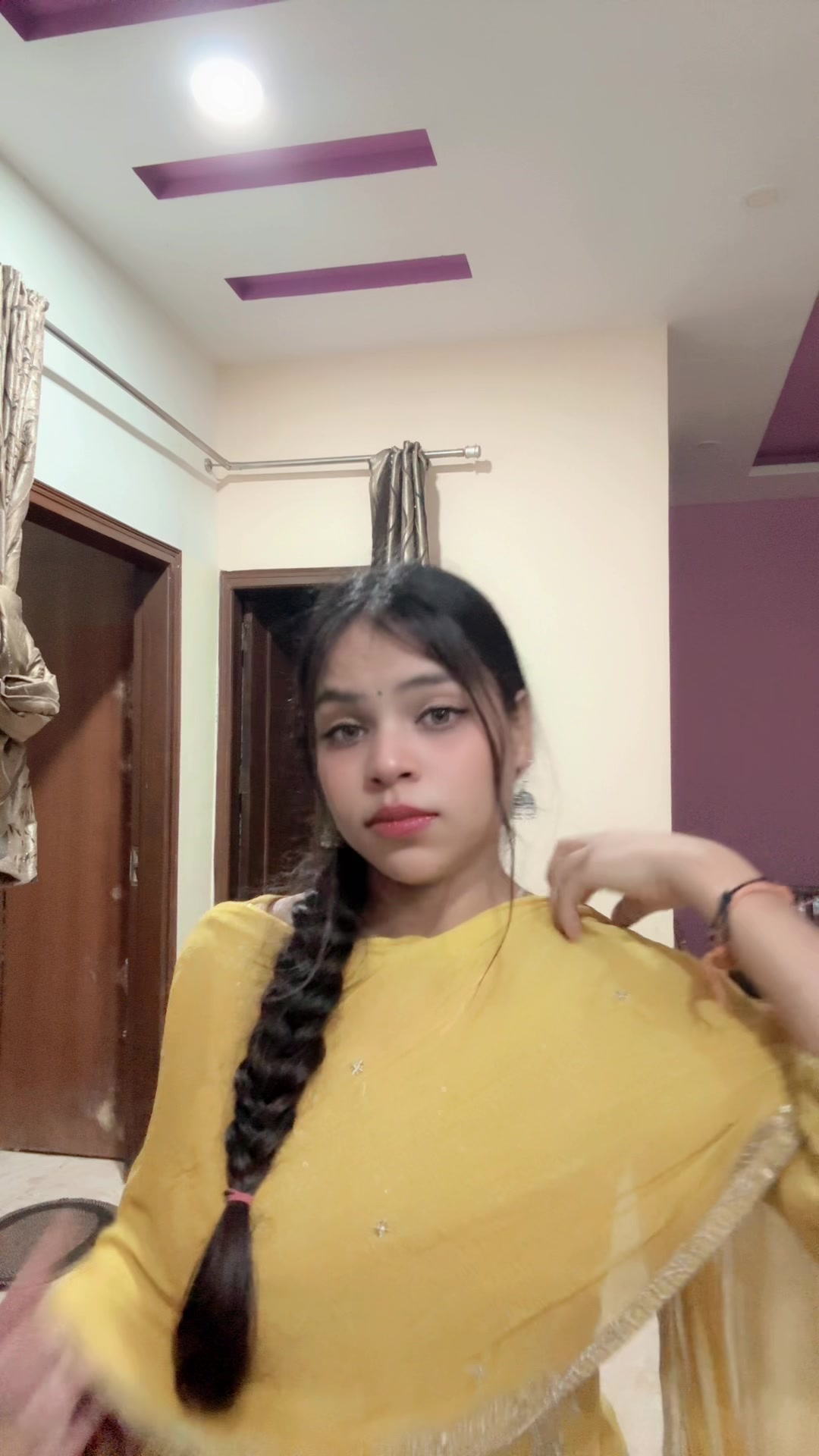 @🥰𝐒𝐔𝐑𝐁𝐇𝐈🥰