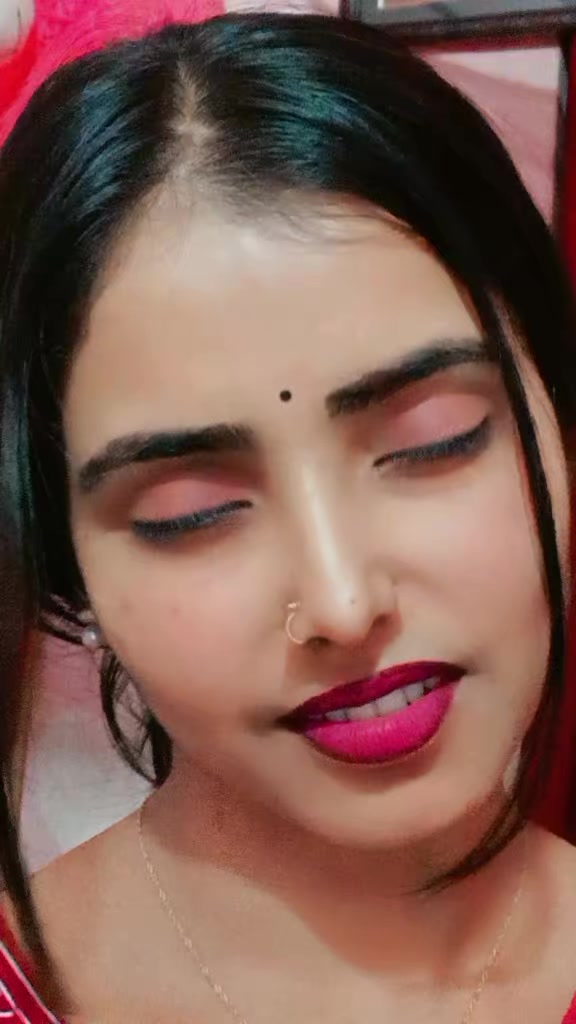 @rakhi thakur🌸🕊️