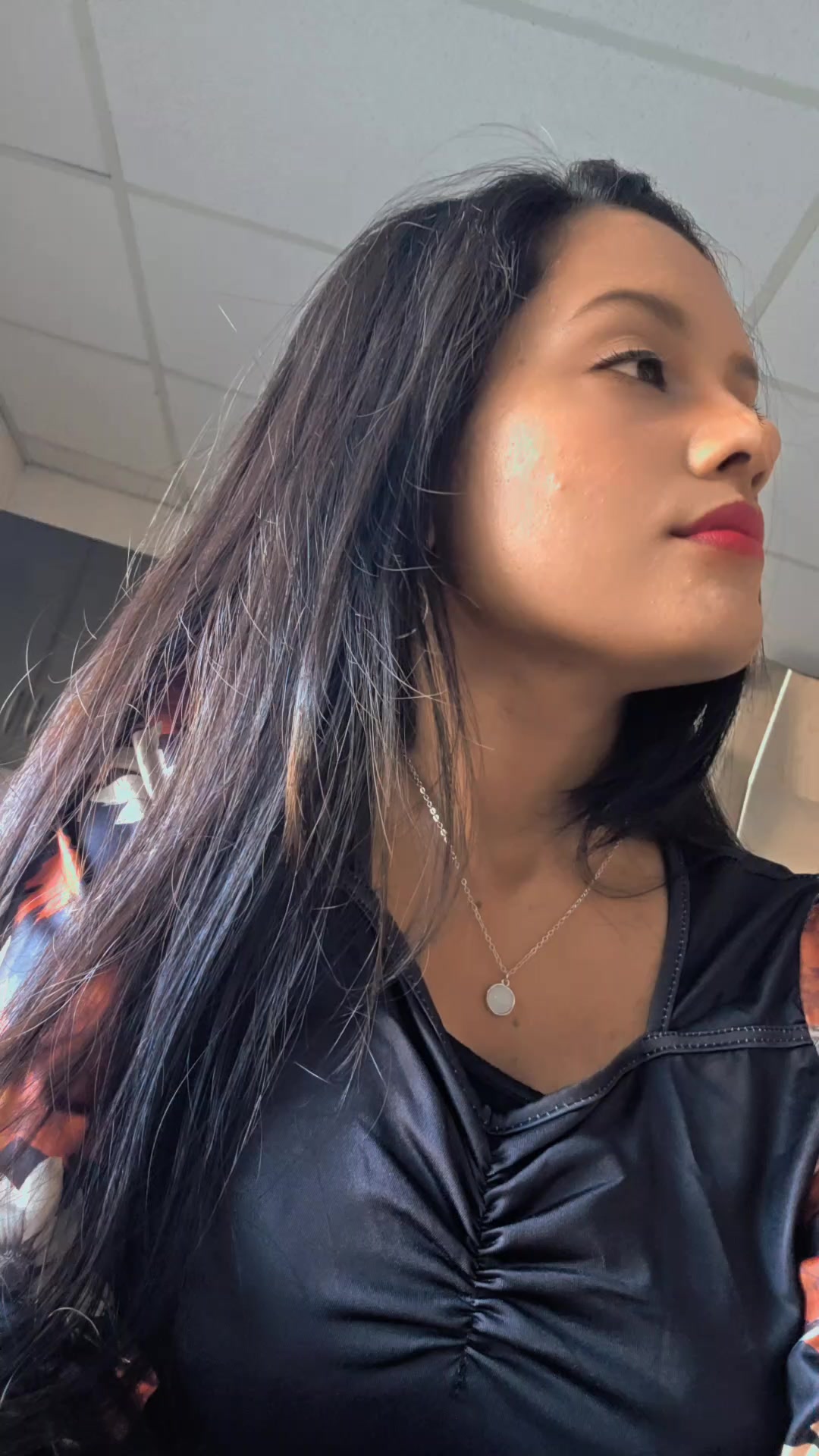 @Kajal Raj🇫🇯