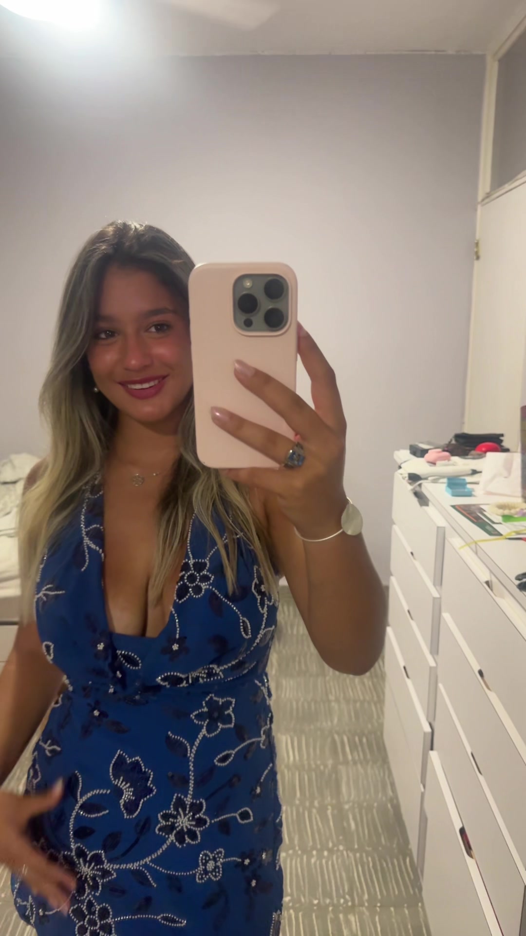 @𝐢𝐬𝐚𝐛𝐞𝐥𝐚 𝐬𝐨𝐟𝐢𝐚