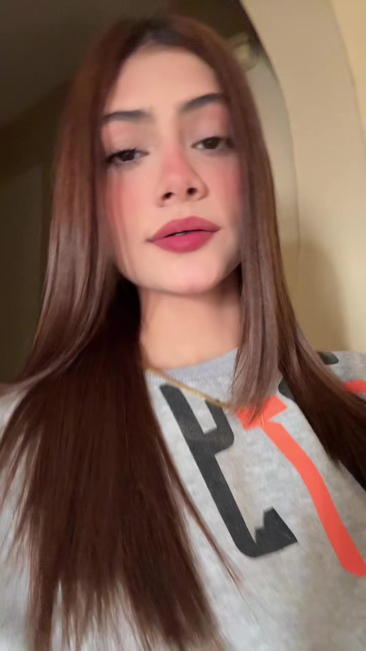 @𝐶𝑎𝑚𝑖 𝐶𝑎𝑚