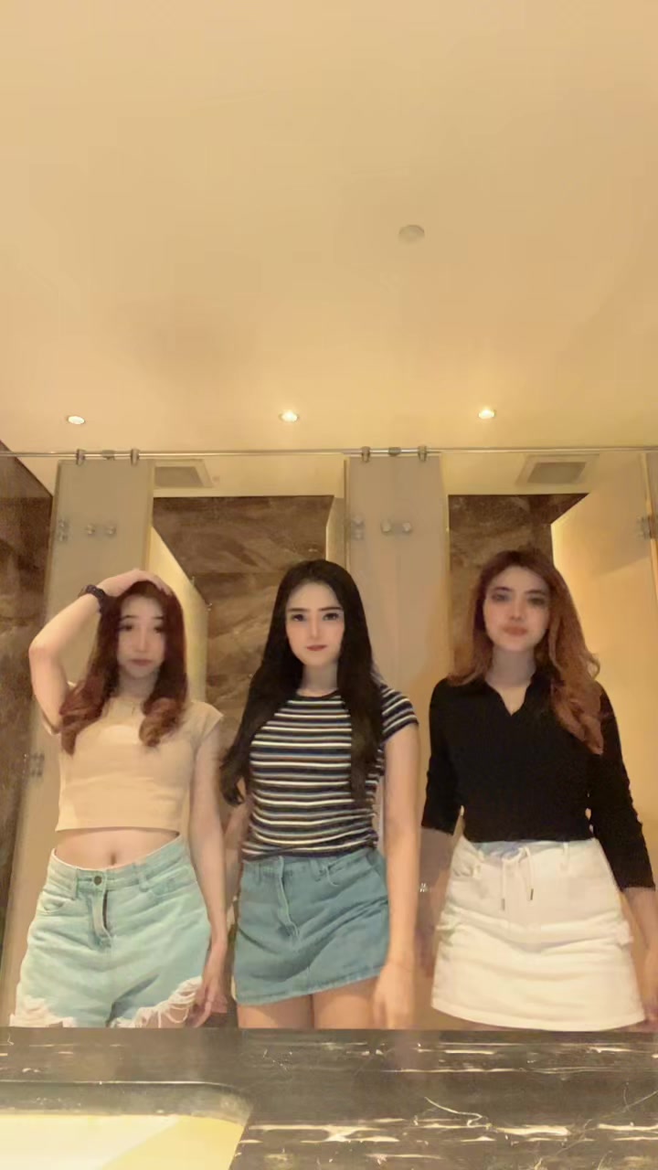 @restyreynida07