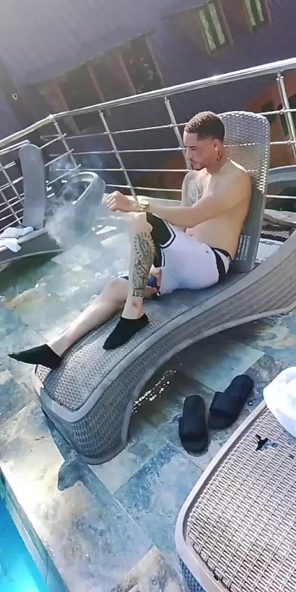 @androvel23
