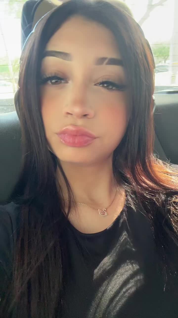 @𝗦 𝗛 𝗜 𝗥 𝗟 𝗘 𝗬