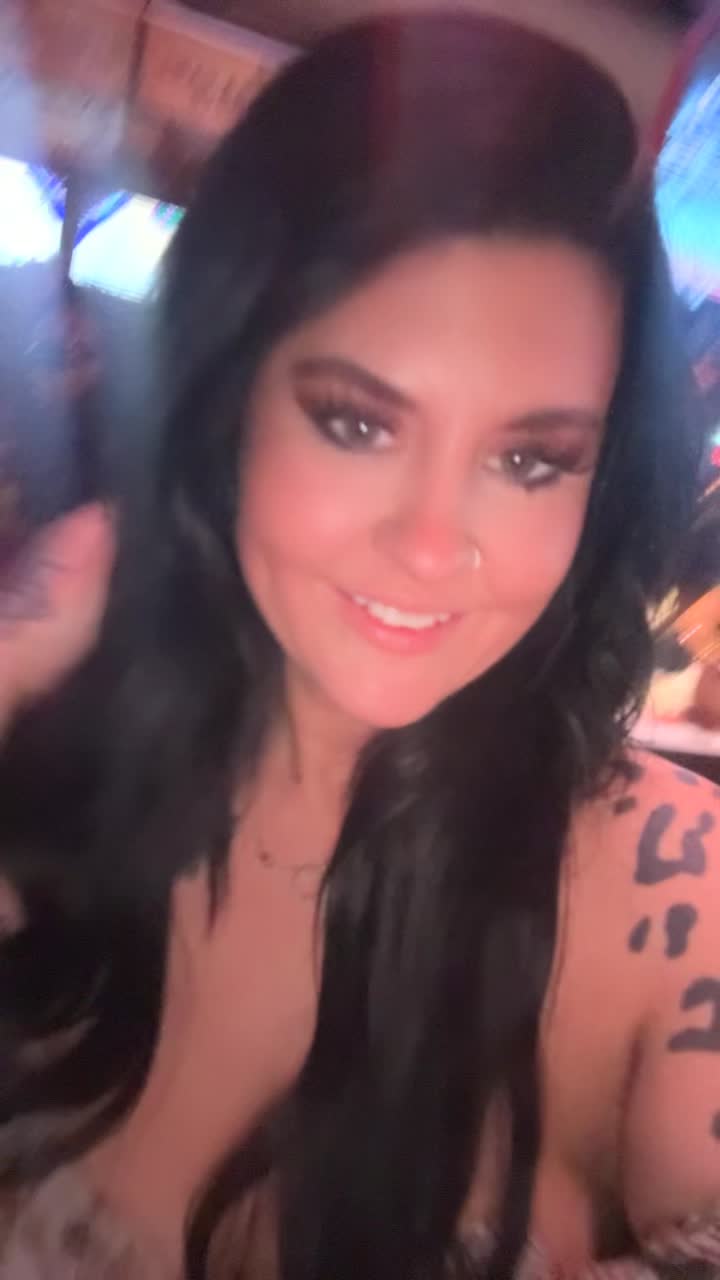 @Themeyes123