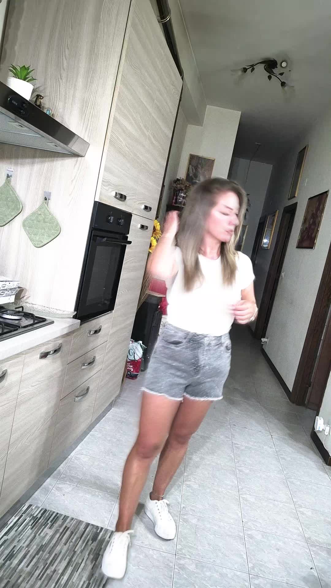 @๐ฎ๐๐๐๐๐๐ ๐ค