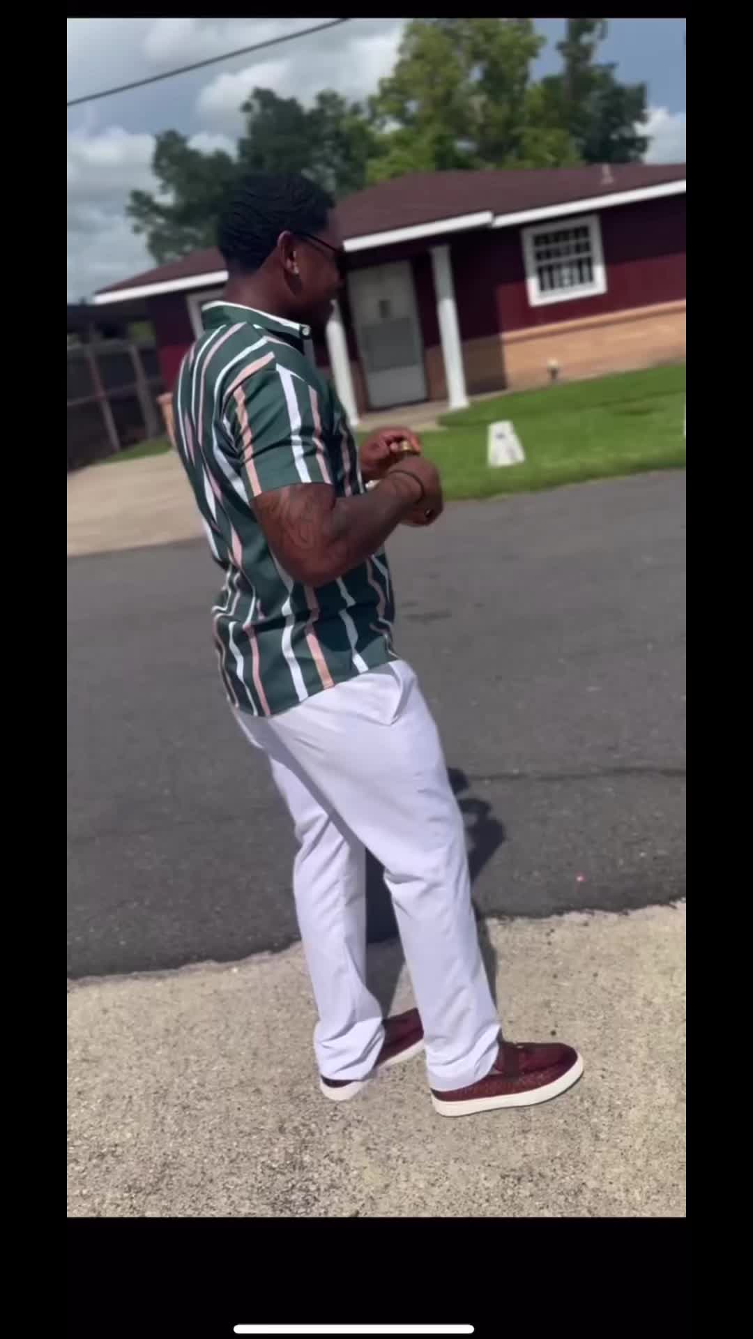 @Houstonn.