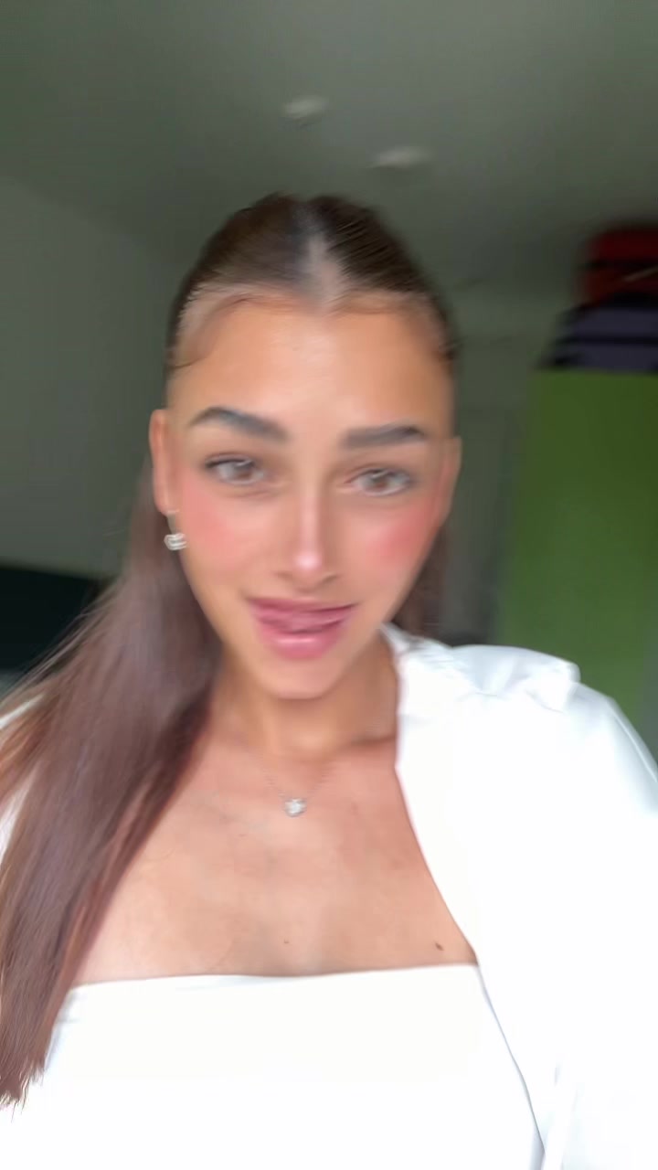 @jovana🫨