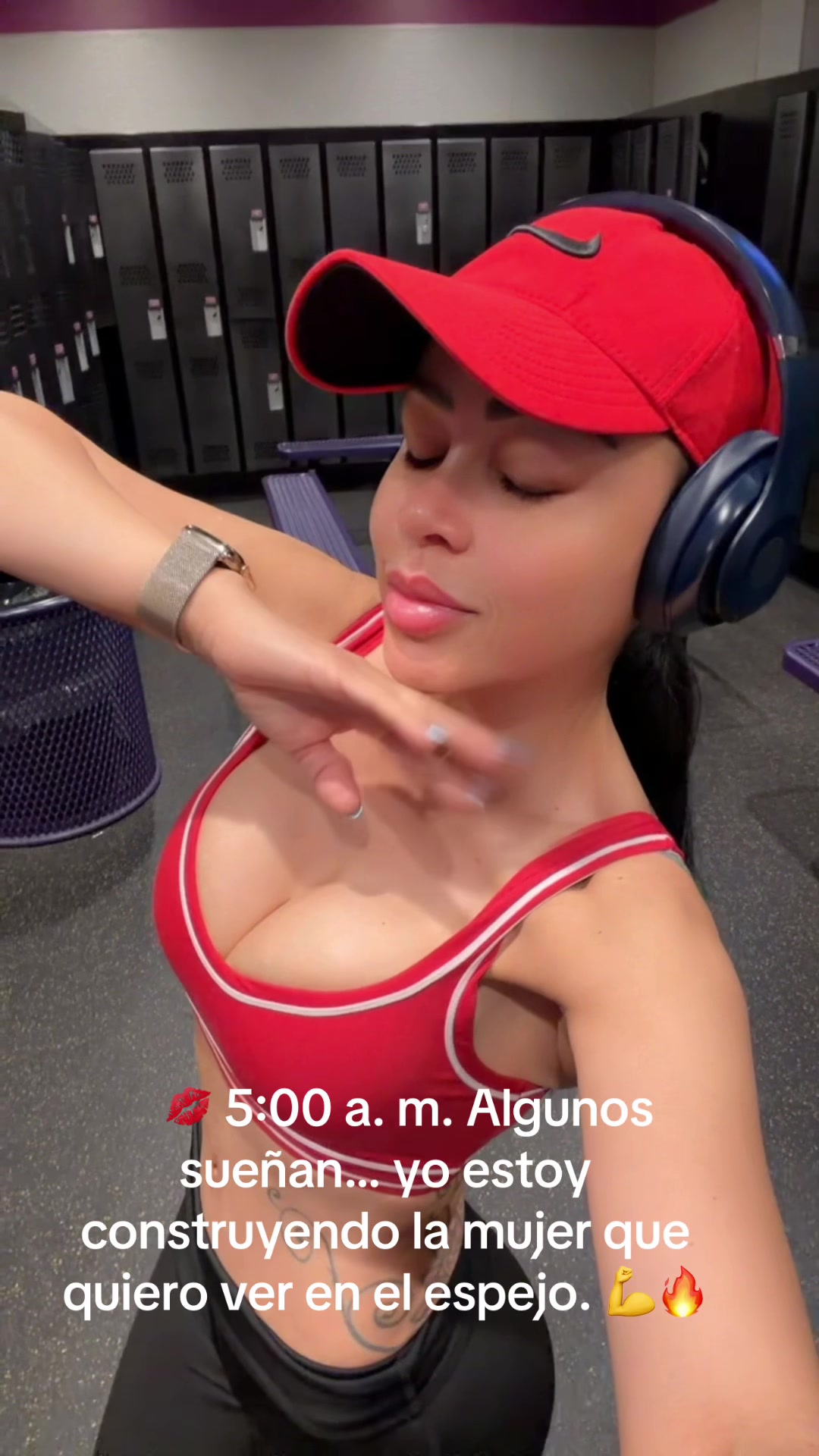 @esterhernandez