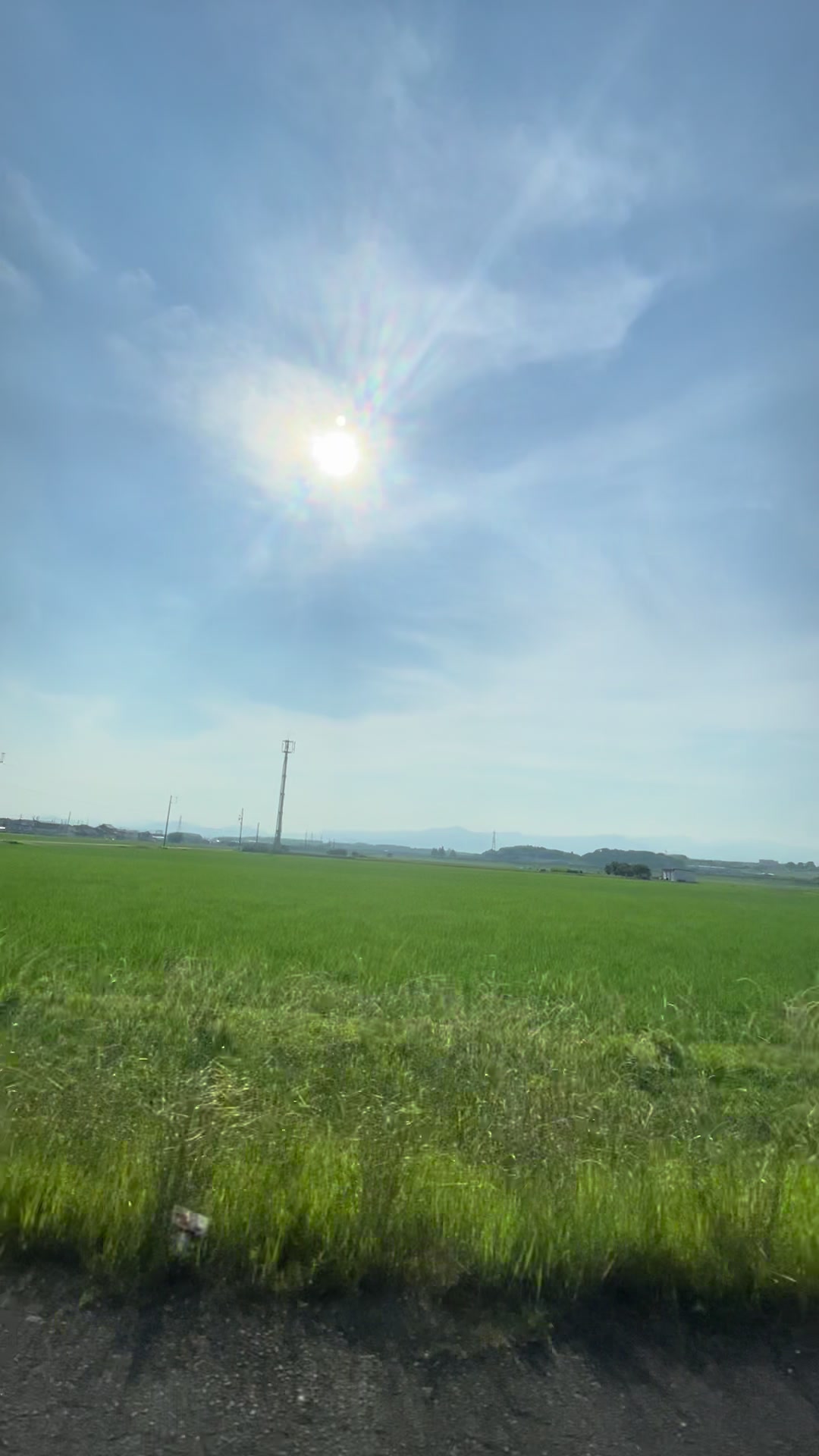 @・
